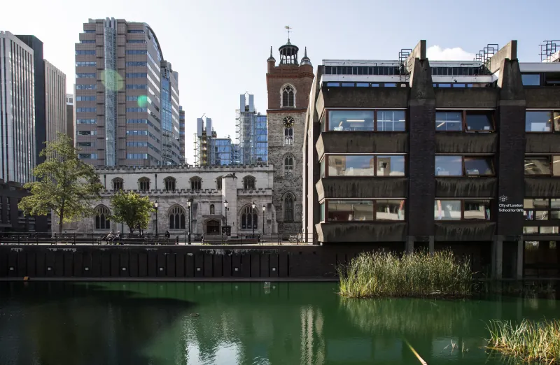 Chamberlin, Powell and Bon · Barbican Estate