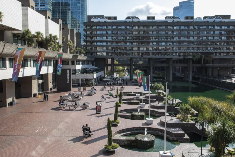 Chamberlin, Powell and Bon · Barbican Estate