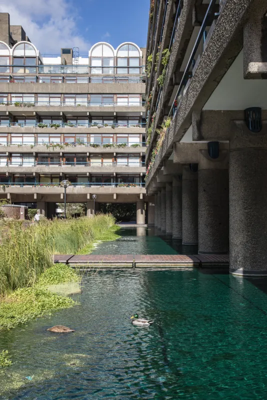 Chamberlin, Powell and Bon · Barbican Estate