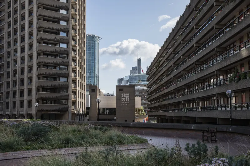 Chamberlin, Powell and Bon · Barbican Estate