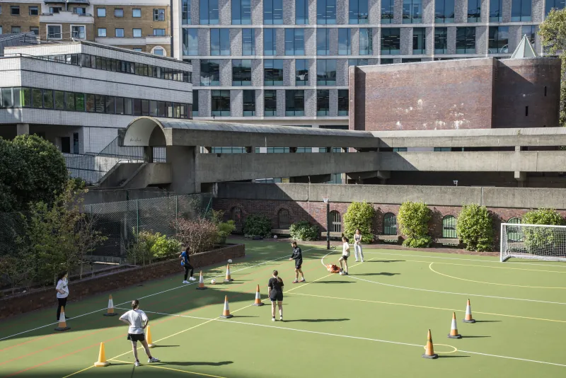 Chamberlin, Powell and Bon · Barbican Estate