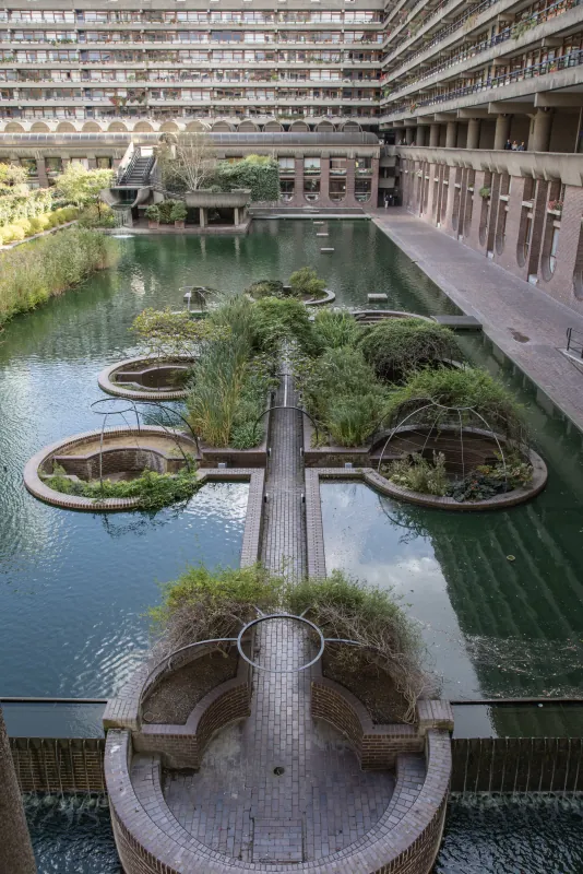 Chamberlin, Powell and Bon · Barbican Estate