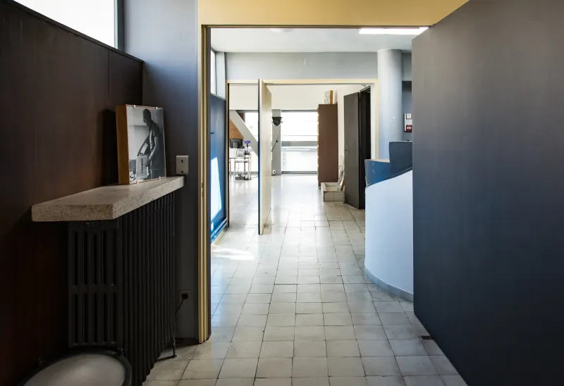 Le Corbusier · Studio Apartment