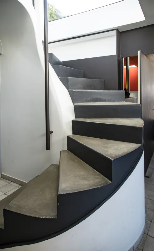 Le Corbusier · Studio Apartment